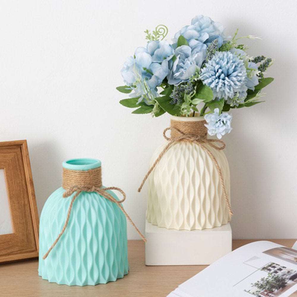 Nordic Style Plastic Faux Striped Rustic Vase
