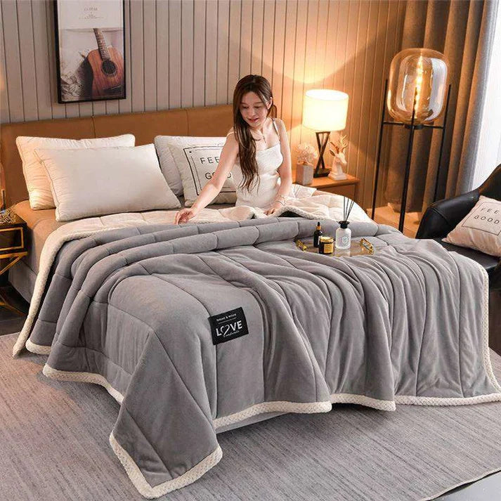 Coral Fleece Blanket - Soft Thick Winter Blanket | 5 Sizes | 6 Colors