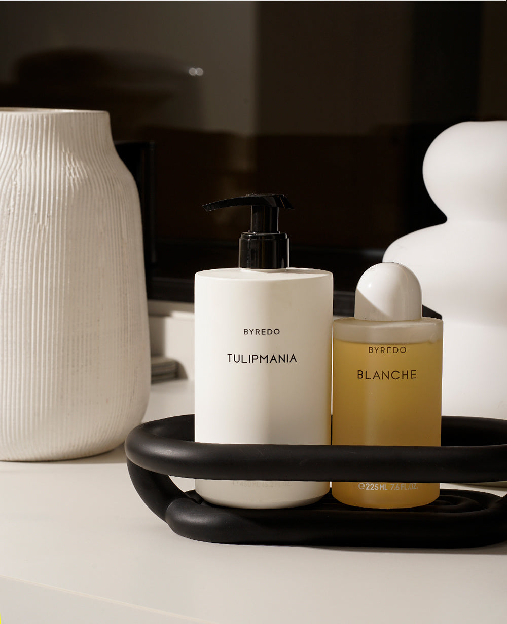 Black Resin Soap Dish and Bathroom Storage Tray Set Nordic Minimalist