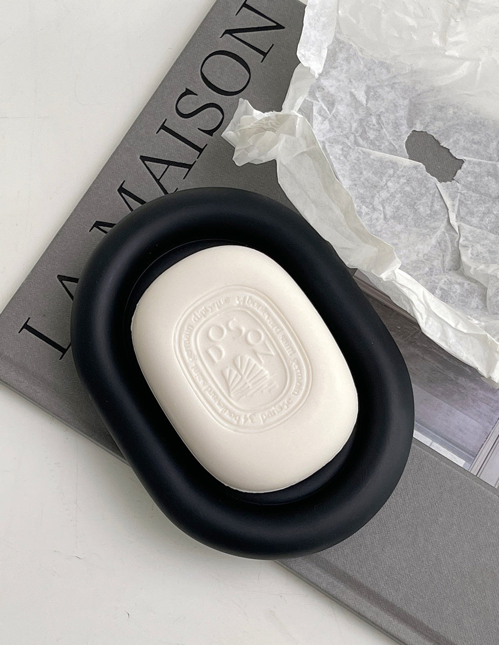 Black Resin Soap Dish and Bathroom Storage Tray Set Nordic Minimalist