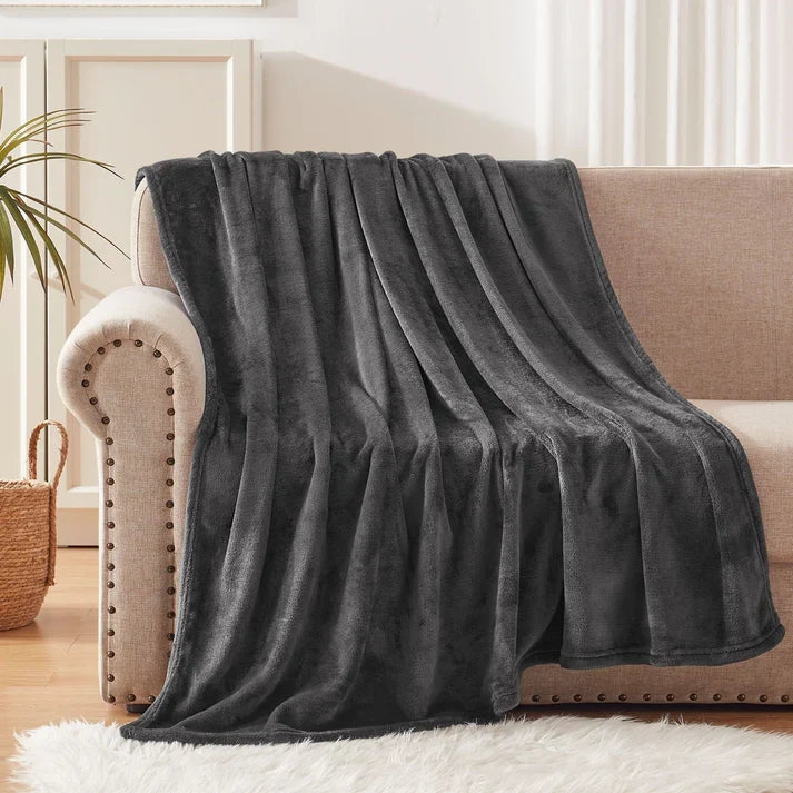 Throw Fleece Bed Covers Blanket for Couch/Bed, Lightweight and Cozy( Ivory )