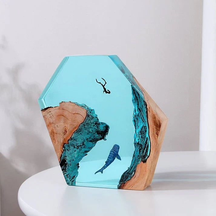 Solid Resin lamps Night Cave Whale Divers Ornaments