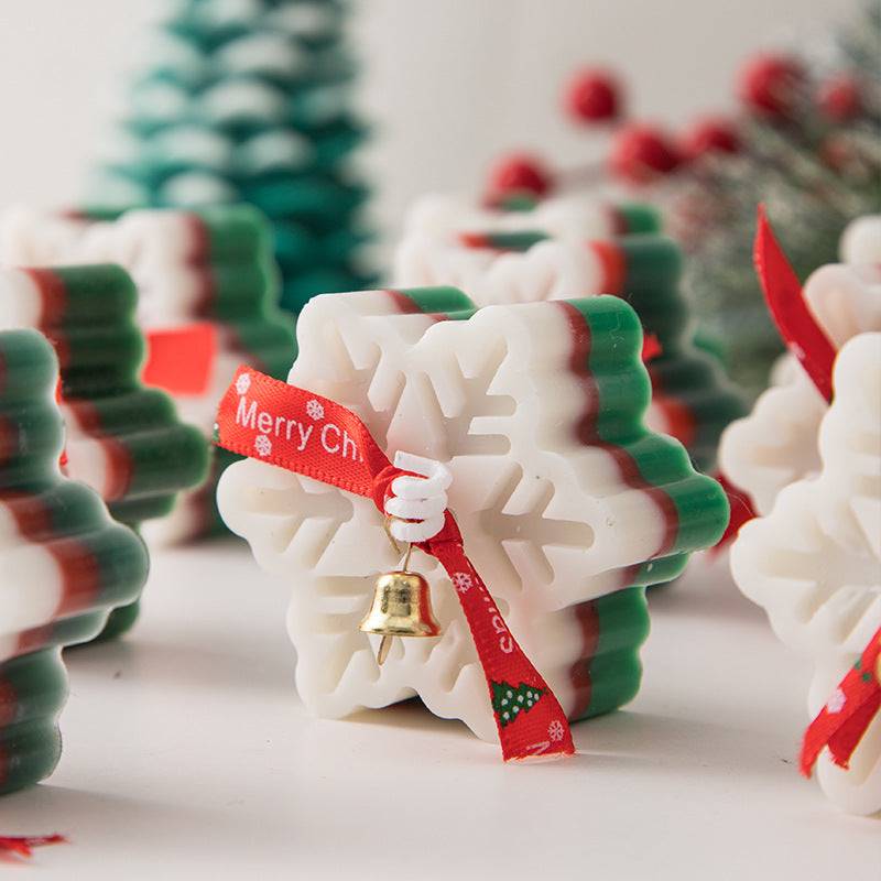 Handmade Snowflake Candles Aromatherapy Scented Christmas Decorations Candle