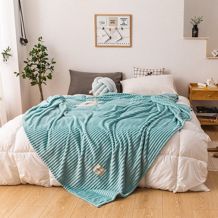 Soft Fleece Blanket Queen Size Lightweight Plush Throw for Bed and Sofa
