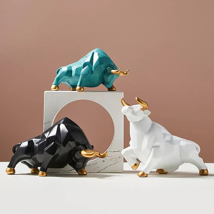 Abstract Bull Sculpture Resin Wolf Figurine Wildlife Ornaments