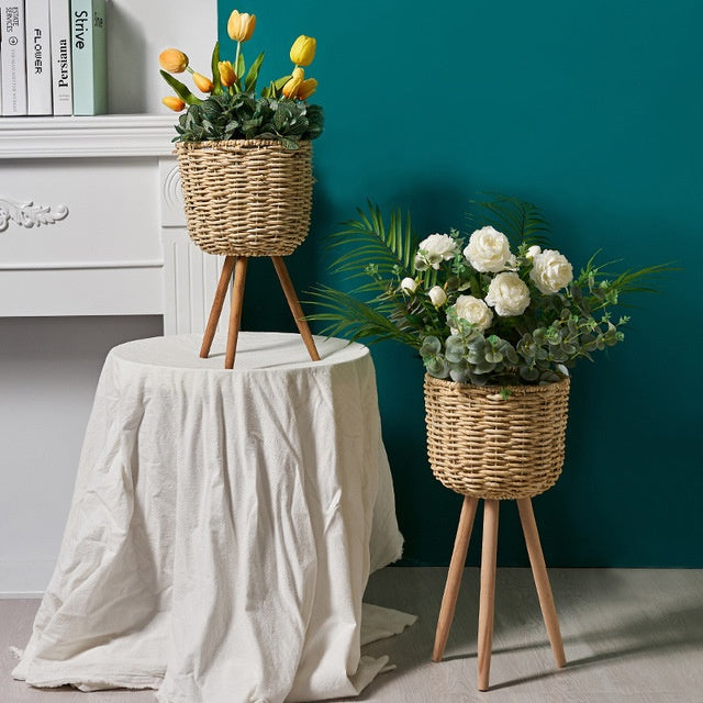Natural Woven Straw Floor Flower Pot Rustic Indoor Standing Planter