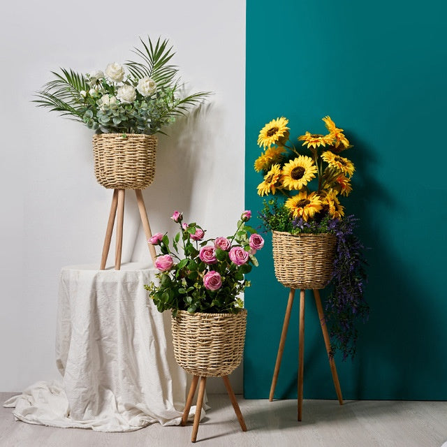 Natural Woven Straw Floor Flower Pot Rustic Indoor Standing Planter